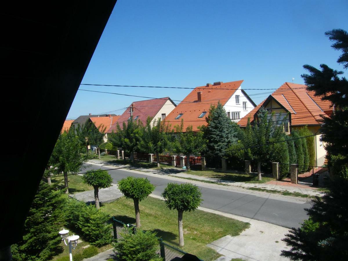 Apartament Roland Apartman Balatonlelle Zewnętrze zdjęcie