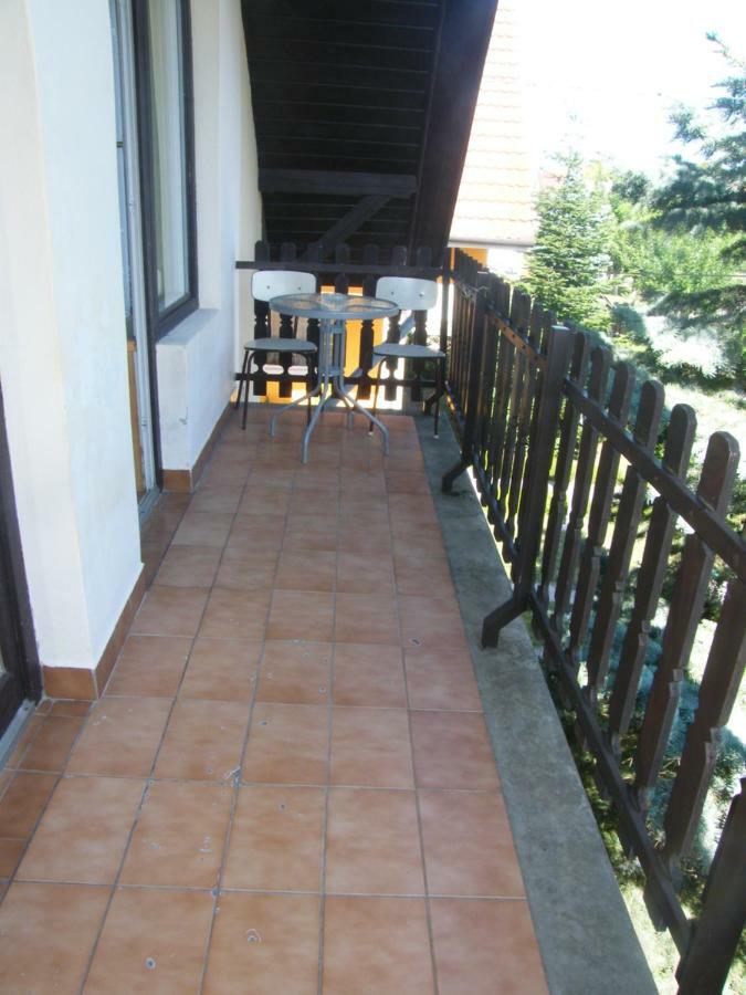 Apartament Roland Apartman Balatonlelle Zewnętrze zdjęcie